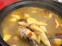 -花苑美食横琴生蚝火锅(拱北粤华路店)