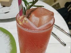 夏日-théATRE 茶聚场(王府中環店)