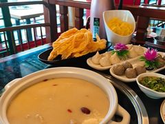 -禧鳳記·猪肚鸡火锅(玖洲道店)