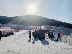 -中旅松花湖滑雪场