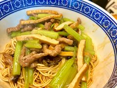 -沪西老弄堂面馆(定西路店)