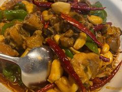 大理永平黄焖鸡配油煎面-泓0871臻选云南菜·味庄