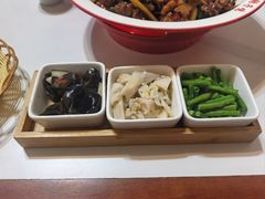 -鲁南仔·滕州炒鸡(经三路店)