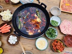 北海道蟹肉嘎嘎-周幺妹重庆老火锅(银泰城总店)