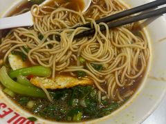 -牛吃草牛肉面(甬港南路店)