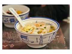 鲜肉馄饨-长人馄饨铺(解放街店)