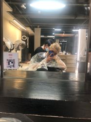 -苑苑发型设计