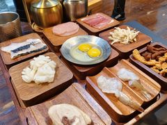 -银米·云南传统过桥米线(双廊黑金冠店)