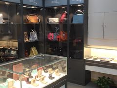 -用真奢侈品名表名包回收中心(朝阳万达店)