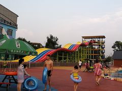 -沈阳龙润夏宫温泉水乐园