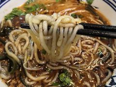 -胡大怪手工酸辣粉(安亭店)