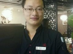 -闫府私房菜·百年鲁菜(恒隆店)