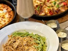 -必胜客(东大桥店)