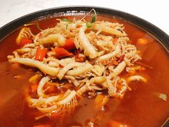 -本来精品川菜(嘉里中心店)