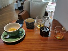 -Line 咖啡(石厦花园店)