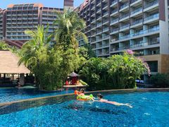 -三亚湾海居铂尔曼度假酒店