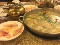 -龙继斑鱼庄(犀浦店)