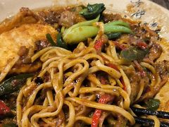 -方铲铲·成都板凳面(滨江银泰店)