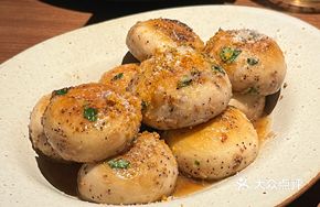 Garlic Butter Baked Button Mushrooms