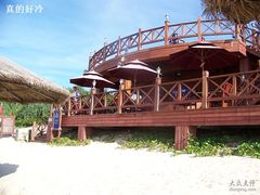 海滩服务台-三亚亚龙湾金棕榈度假酒店