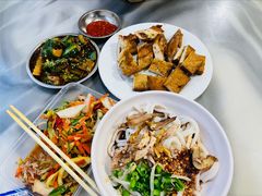 -再回首鸡肉米线(人民路一店)