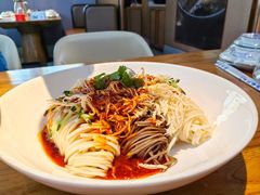 -俭寨大盘鸡·手抓肉·烧烤新疆菜(乌苏路店)