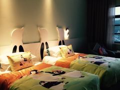 -广东省拱北口岸中国旅行社(华宾营业部)