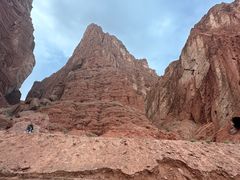 -天山神秘大峡谷