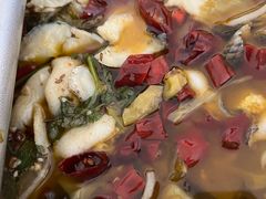 酸菜鱼-香山湖家家宴(中山陵店)