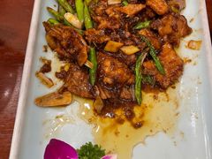 芦竹笋烧牛肉-北平小馆·烤鸭·家常菜(磨房北里店)