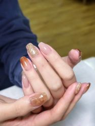 -进巍美甲