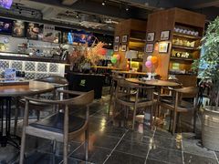 -JINNS锦时 steak&pizza(浸信会礼拜堂旧址店)