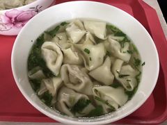 -周震馄饨