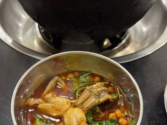 -鸿顺老铁锅美蛙鱼府(解放碑店)