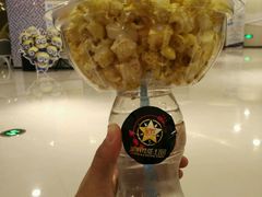 爆奶杯-星辉电影公园(时代广场CC MALL店)