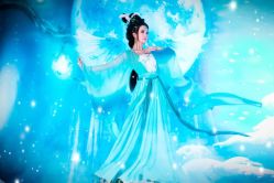 -九月鹰飞汉服摄影工作室
