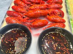 -肥肥虾庄·金牌油焖大虾(东湖欢乐谷店)