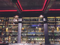 -饮湖威士忌鸡尾酒吧