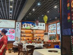 -九寨特色牦牛肉汤锅 羊肉汤锅