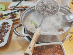 -养牛邓·潮汕牛肉海鲜自助火锅(广州店)