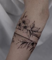 -INK STORY专业刺青·穿孔·洗纹身