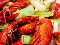 黄焖龙虾-指爱龙虾(金杨路总店)