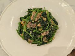 -今鲜源酒店·海鲜锅贴青岛菜(新湛路店)
