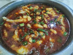 -金良酸菜鱼(宁海路总店)