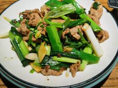 宜威小炒肉-茶花妹子云南餐厅(北大店)