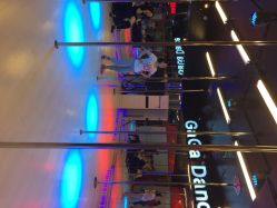 iphone_upload_pic-轩依钢管舞