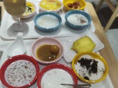 -拾忆小碗甜品(万达广场店)