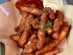 热辣鸡柳条-shark burger·鲨鱼汉堡(交子大道店)