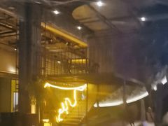 -夜的第七章·演艺自助餐厅