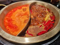 -潮火锅·麻辣牛肉火锅(观音桥方圆·LIVE店)